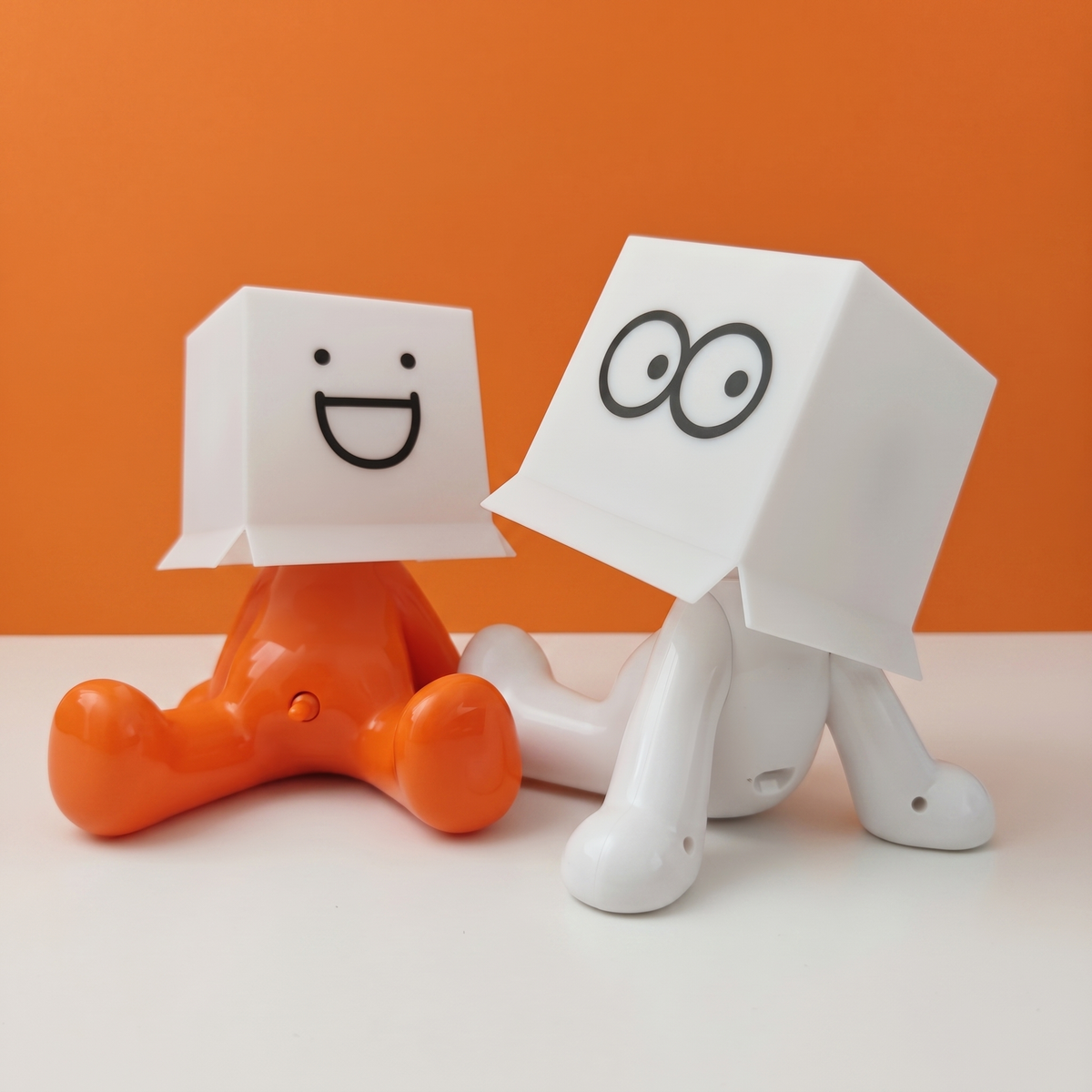 Larry the Lamp - Boxed (Sitting)
